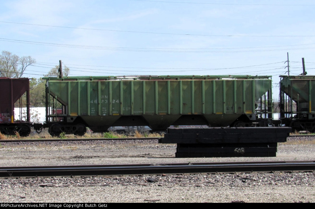 BN 462324
